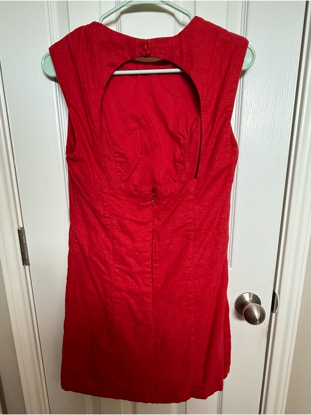 Abercrombie & Fitch Red Sleeveless Mini Dress - Picture 2 of 4